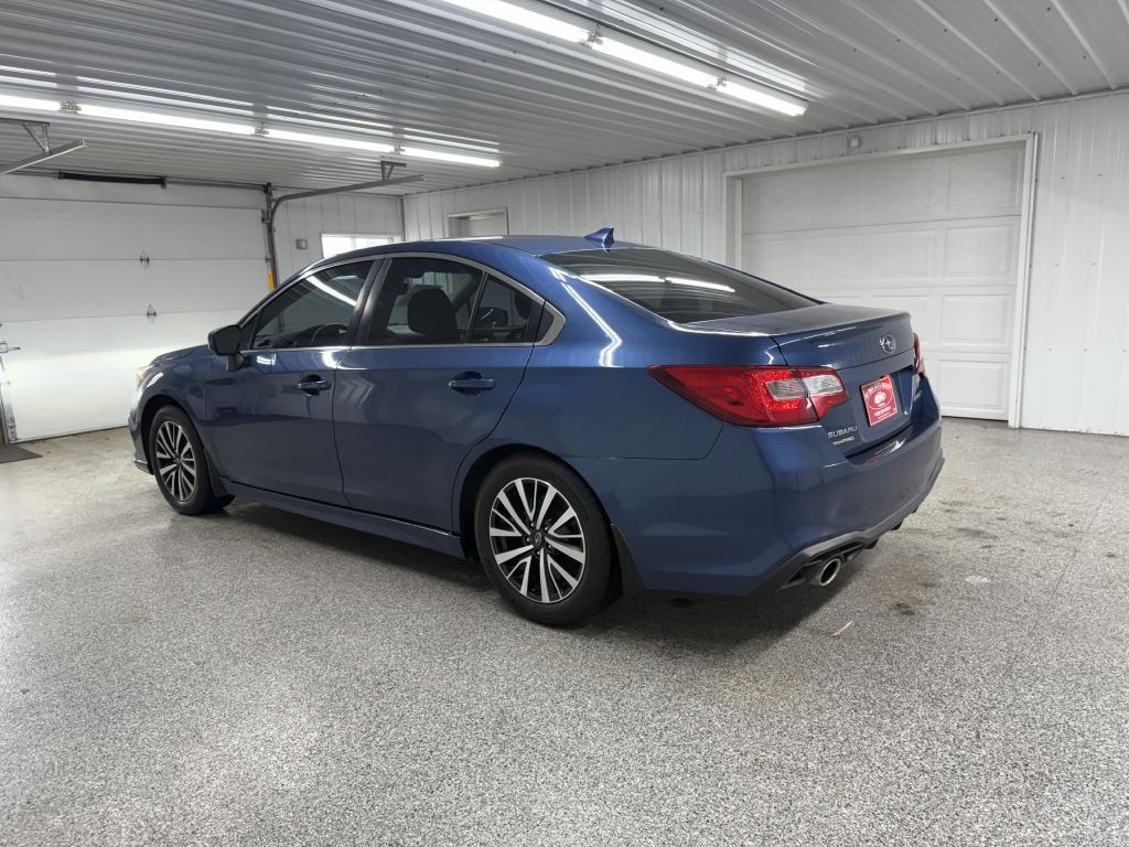 2019 Subaru Legacy Image 4