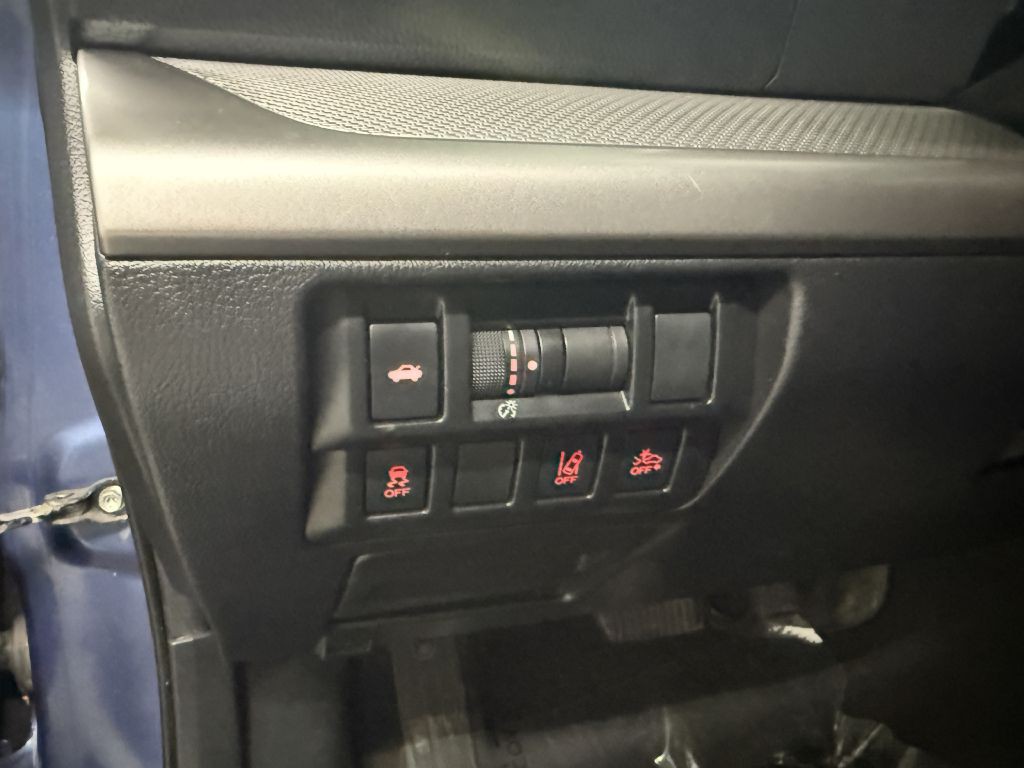 2019 Subaru Legacy Image 12