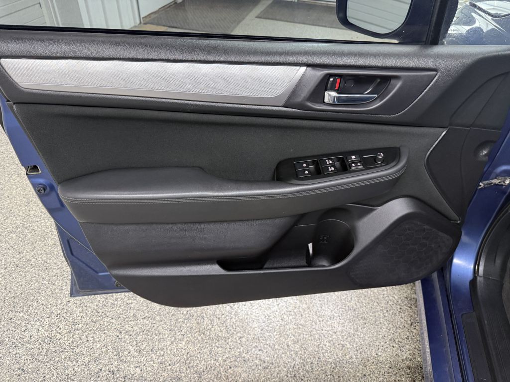 2019 Subaru Legacy Image 21