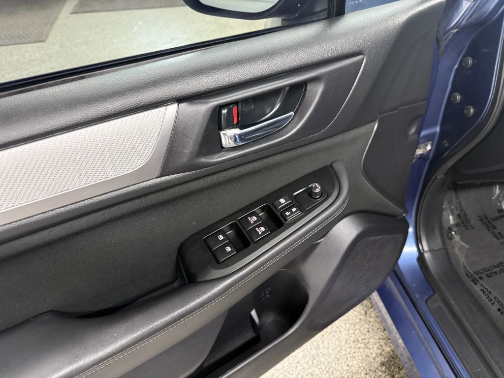 2019 Subaru Legacy Image 22