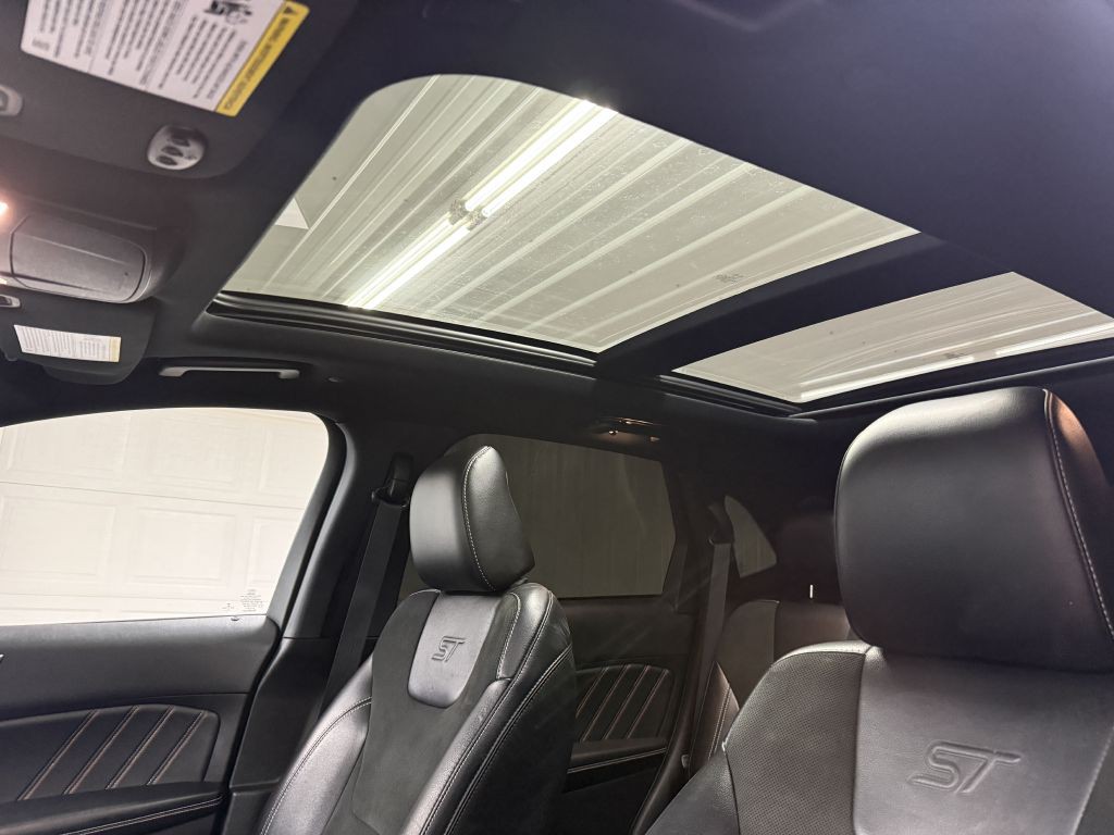 2020 Ford Edge Image 12