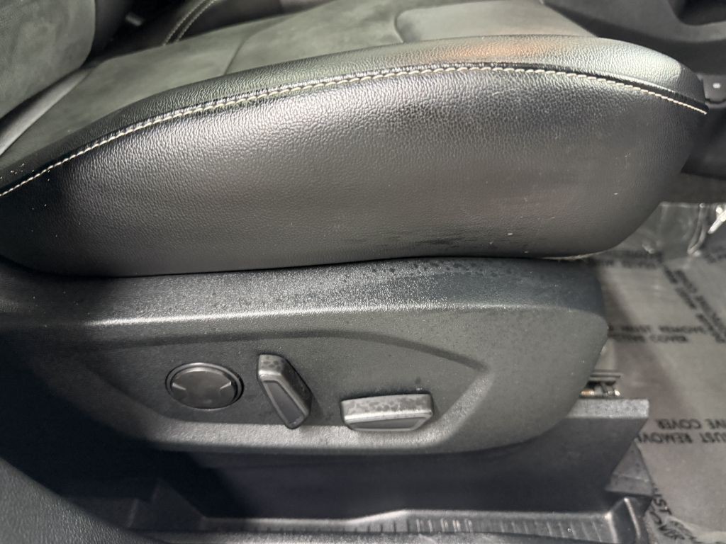 2020 Ford Edge Image 34