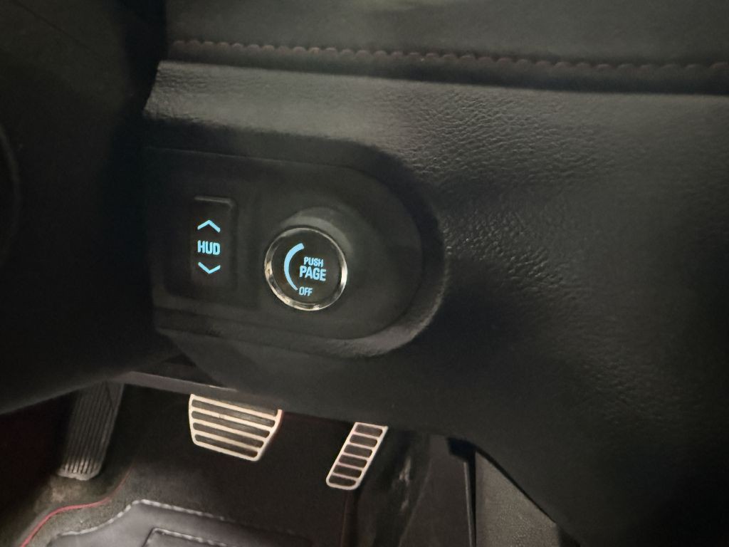 2013 Chevrolet Camaro Image 20