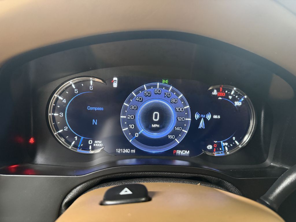 2016 Cadillac Escalade Image 14