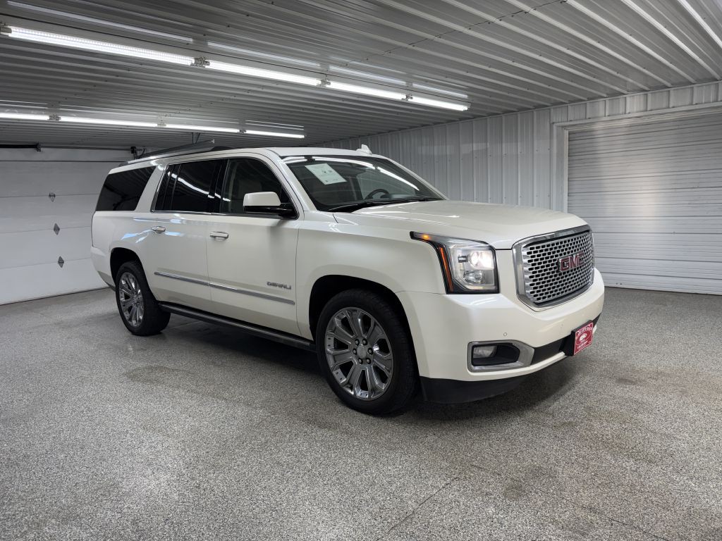 2015 GMC Yukon Image 1
