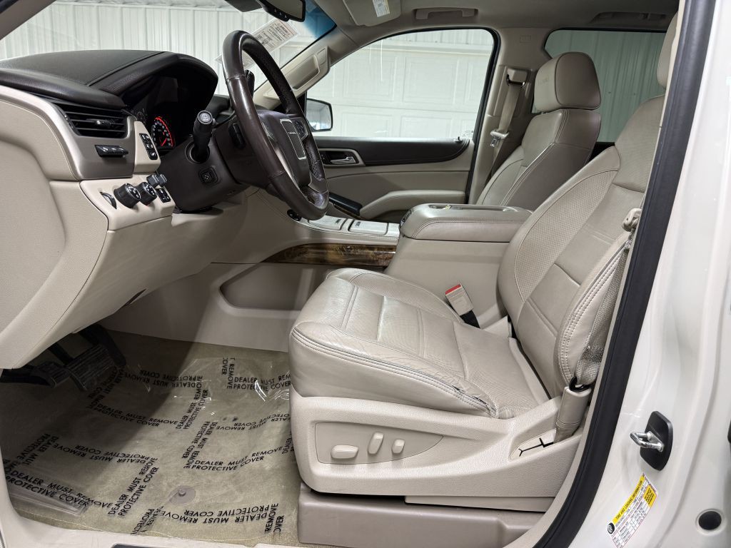 2015 GMC Yukon Image 9