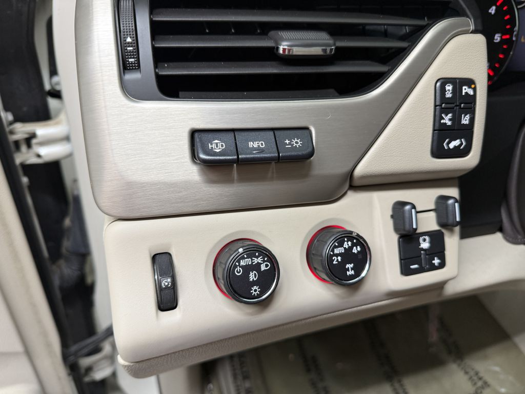 2015 GMC Yukon Image 13