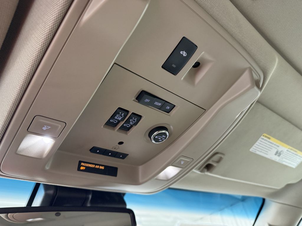 2015 GMC Yukon Image 24