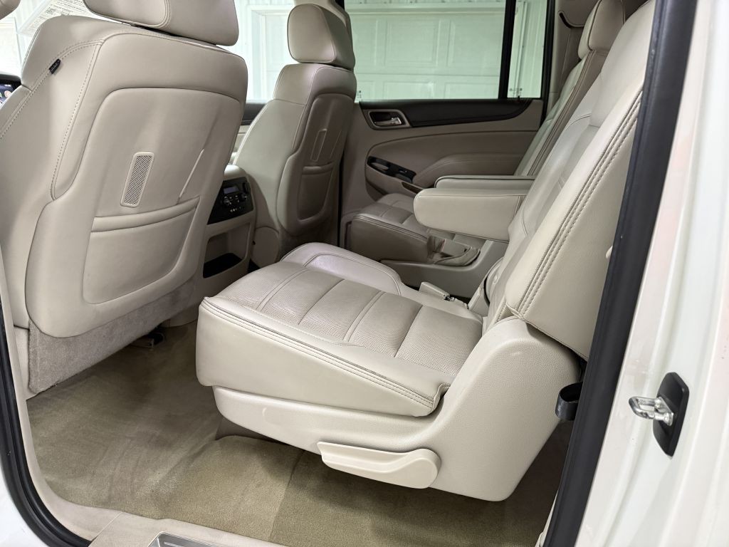 2015 GMC Yukon Image 28