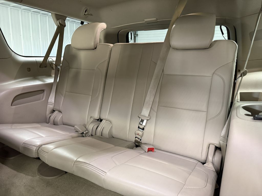 2015 GMC Yukon Image 32