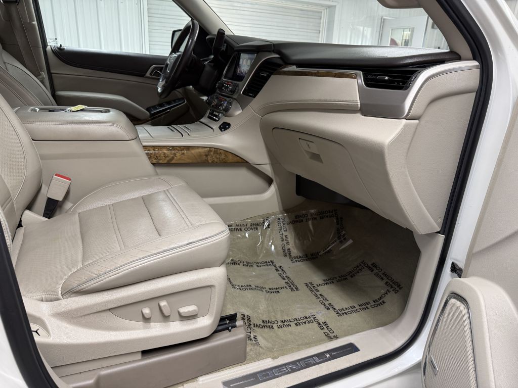 2015 GMC Yukon Image 40