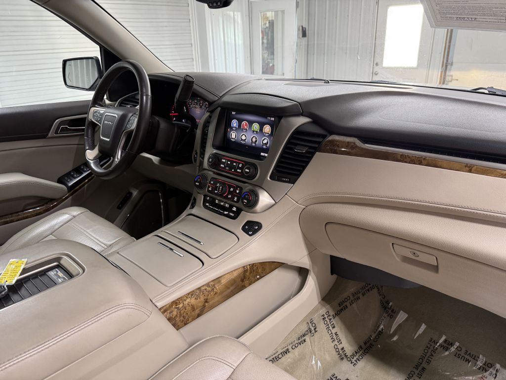 2015 GMC Yukon Image 42