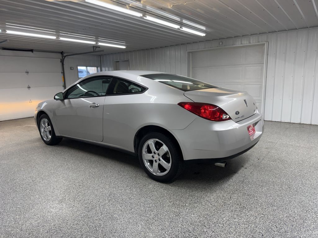 2007 Pontiac G6 Image 4