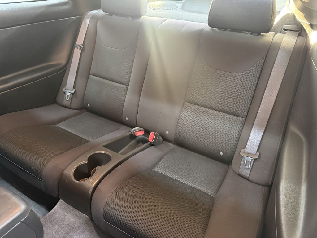 2007 Pontiac G6 Image 24