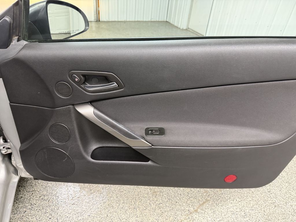 2007 Pontiac G6 Image 30