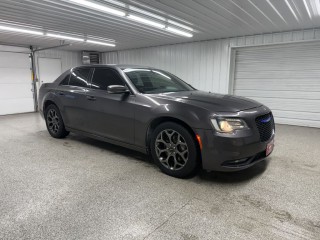 Image for 2018 Chrysler 300 S ID: 7179664