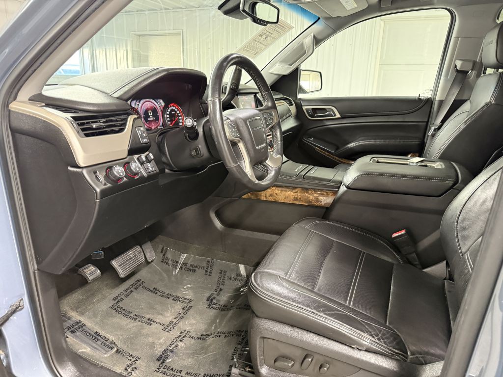 2015 GMC Yukon Image 9
