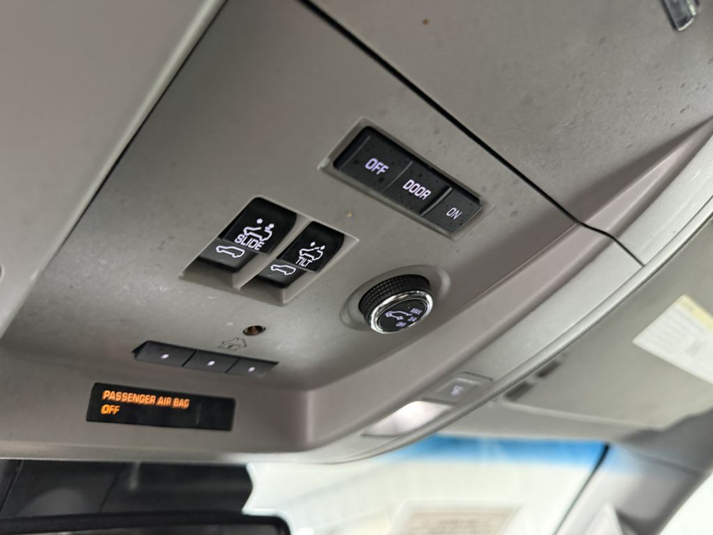 2015 GMC Yukon Image 23