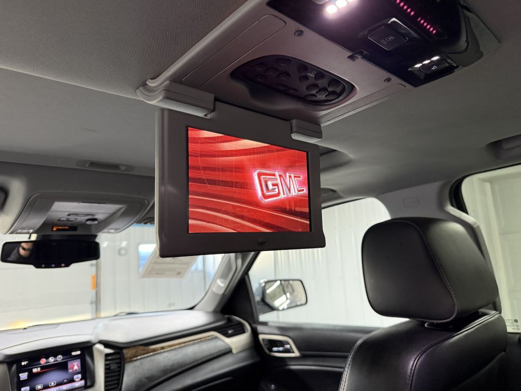 2015 GMC Yukon Image 29