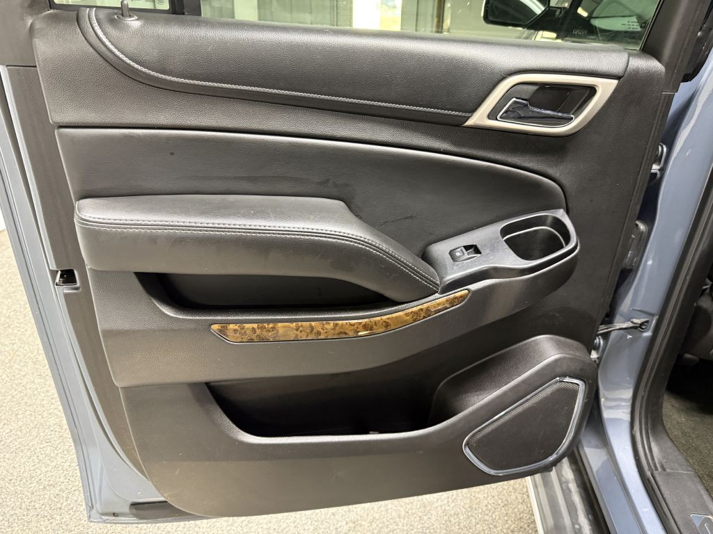 2015 GMC Yukon Image 32