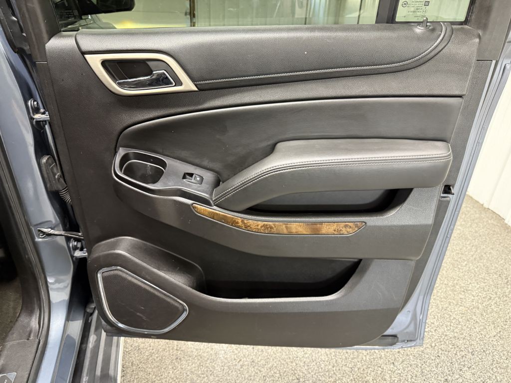 2015 GMC Yukon Image 40