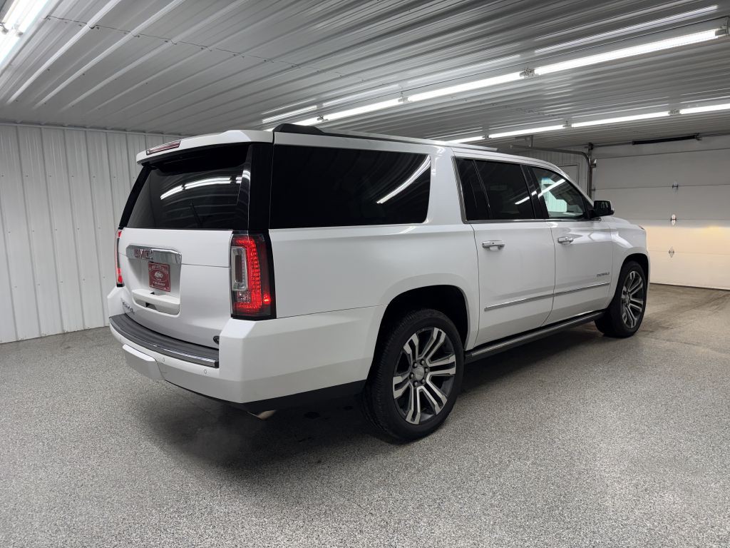 2017 GMC Yukon Image 6