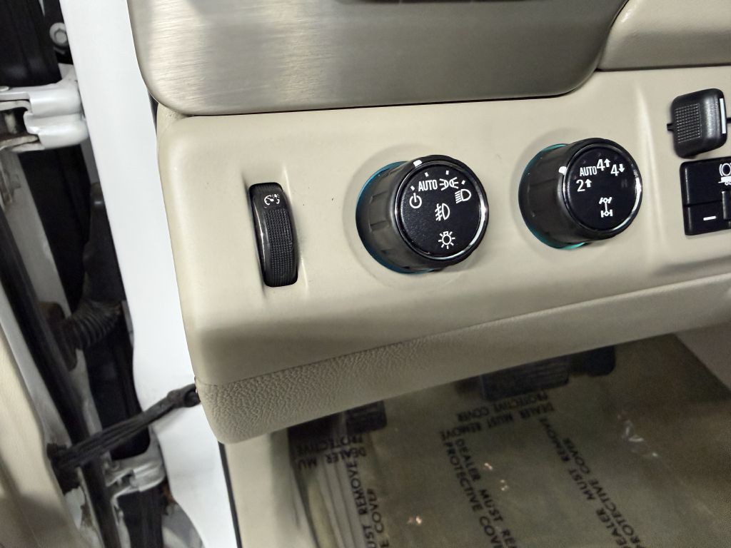 2017 GMC Yukon Image 13