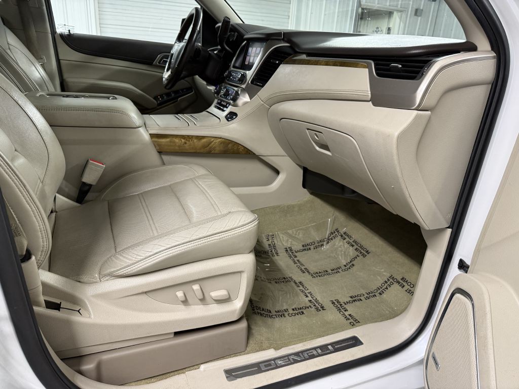 2017 GMC Yukon Image 41