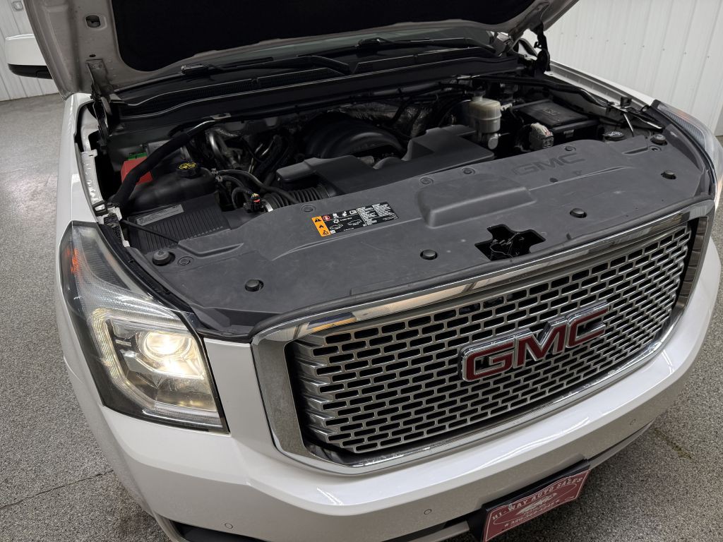 2017 GMC Yukon Image 47