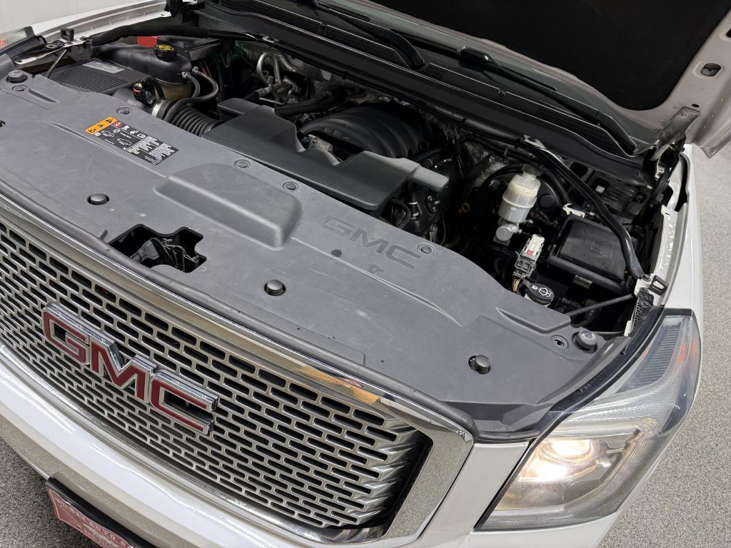 2017 GMC Yukon Image 49