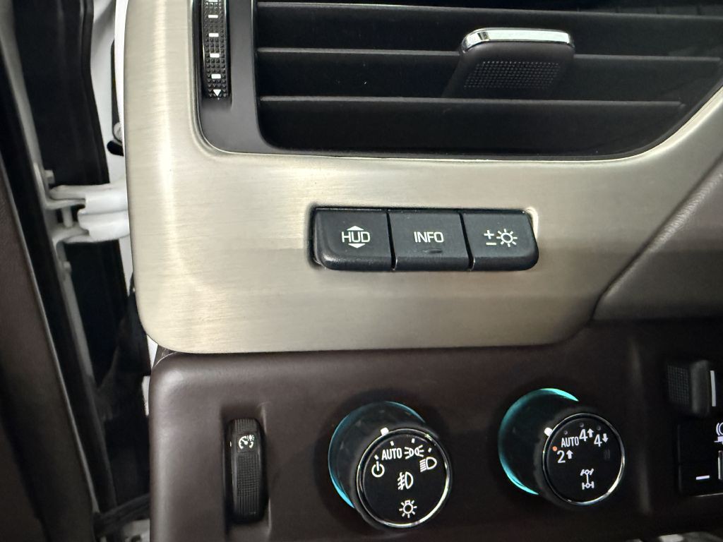 2018 GMC Yukon Image 27