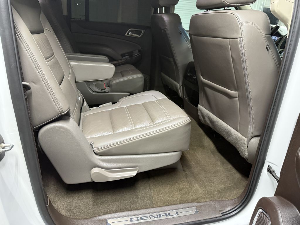 2018 GMC Yukon Image 41