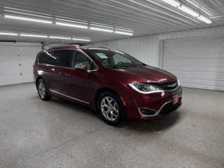 Image for 2017 Chrysler Pacifica Limited ID: 7225550