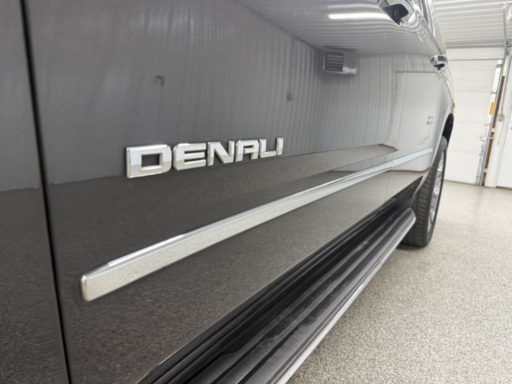 2016 GMC Yukon Image 8