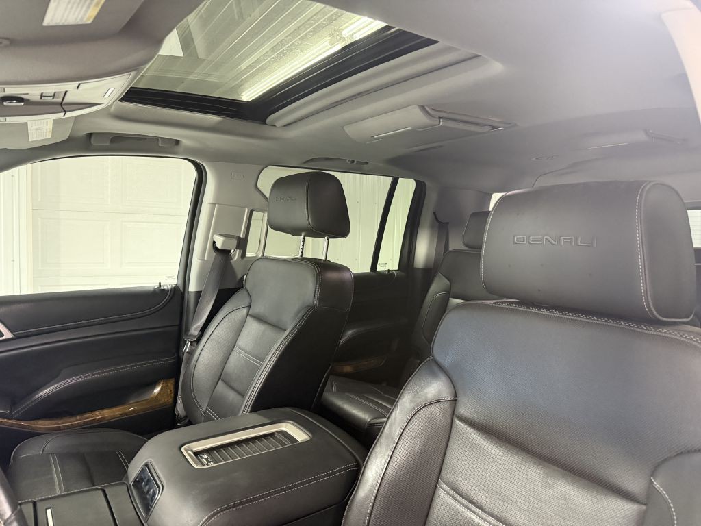 2016 GMC Yukon Image 14