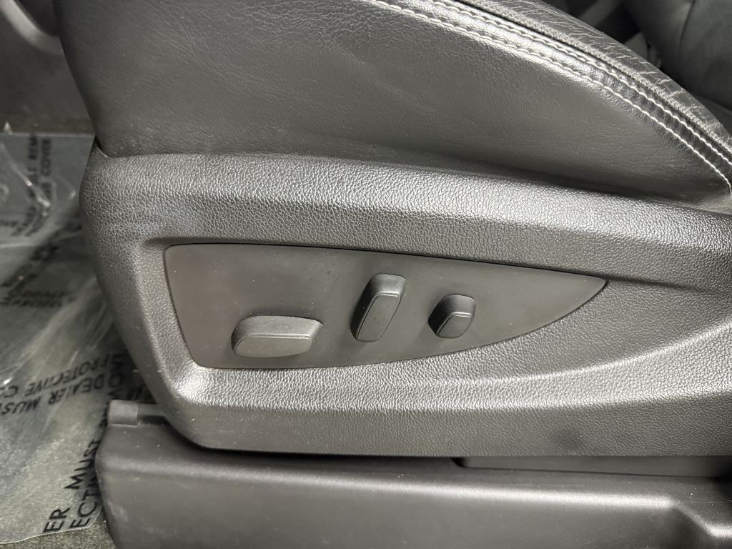 2016 GMC Yukon Image 17