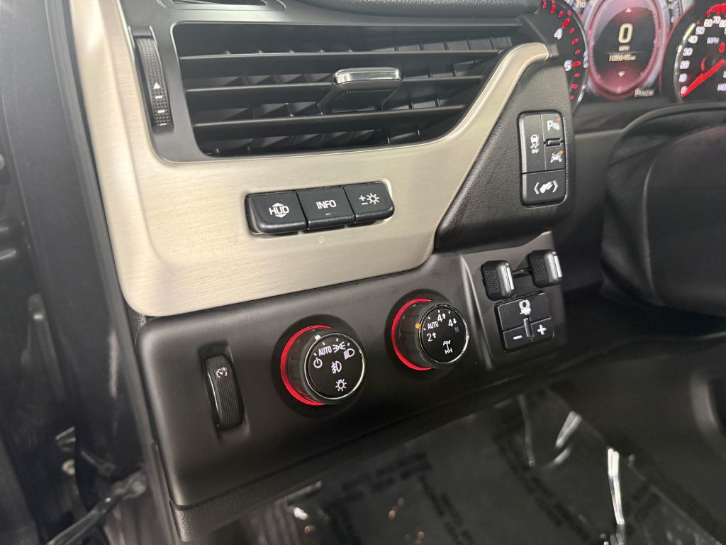 2016 GMC Yukon Image 18