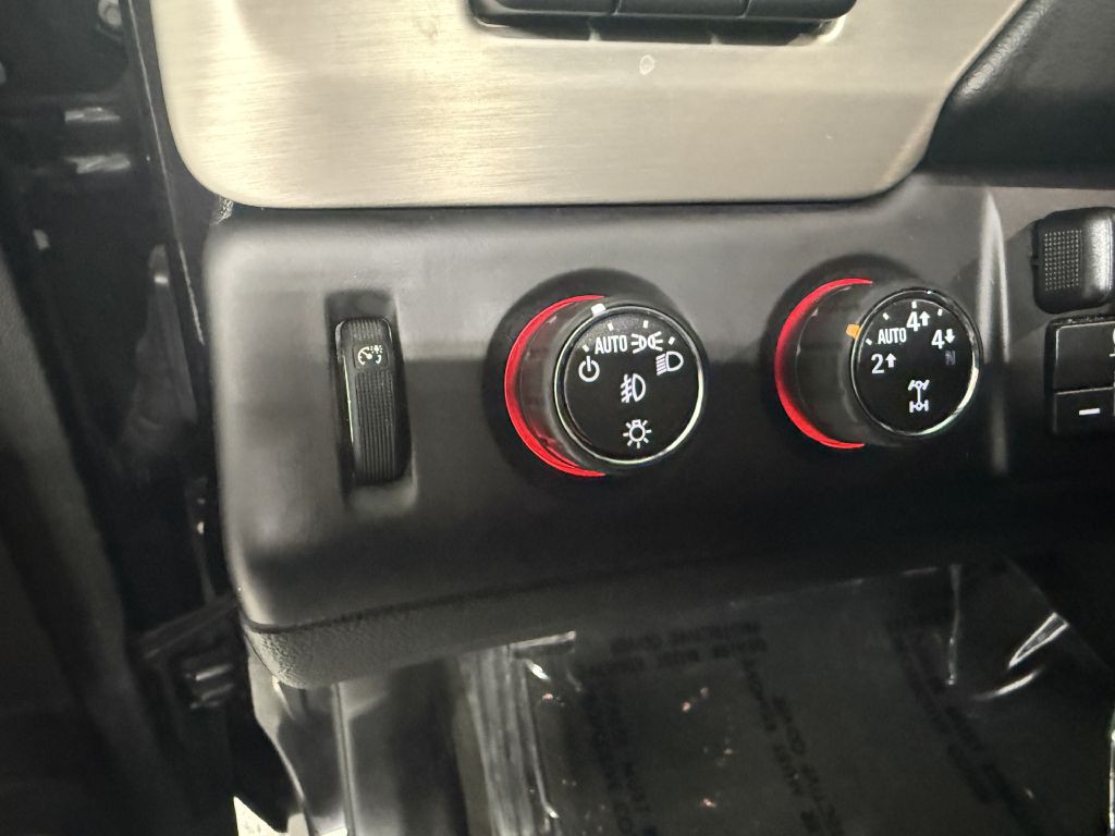 2016 GMC Yukon Image 19