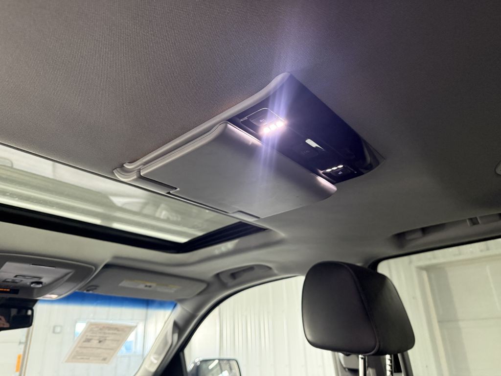 2016 GMC Yukon Image 36