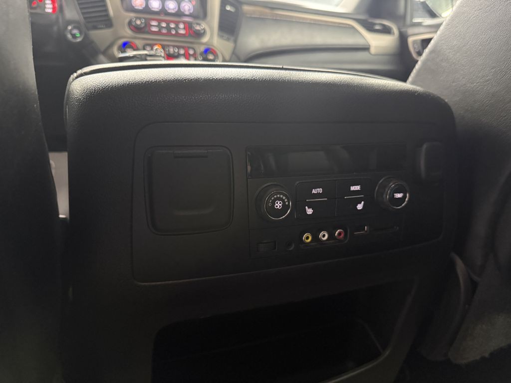 2016 GMC Yukon Image 37