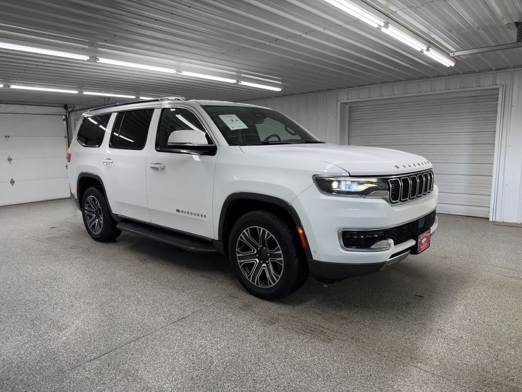 2022 Jeep Wagoneer Iii Image 1