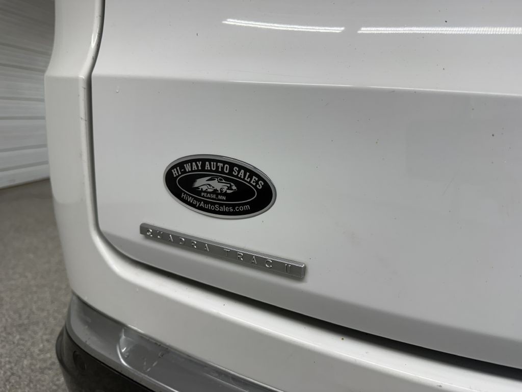 2022 Jeep Wagoneer Iii Image 8