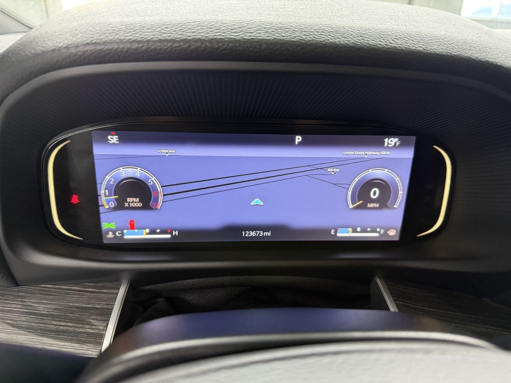 2022 Jeep Wagoneer Iii Image 15