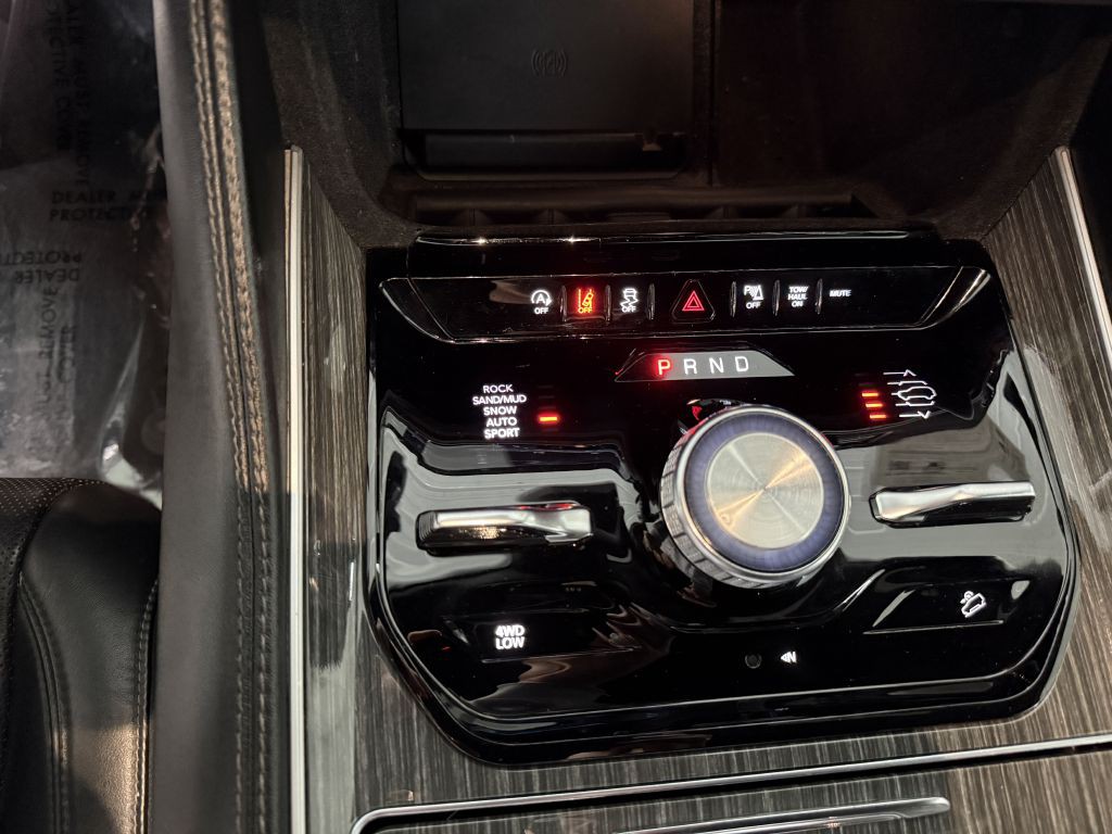 2022 Jeep Wagoneer Iii Image 20