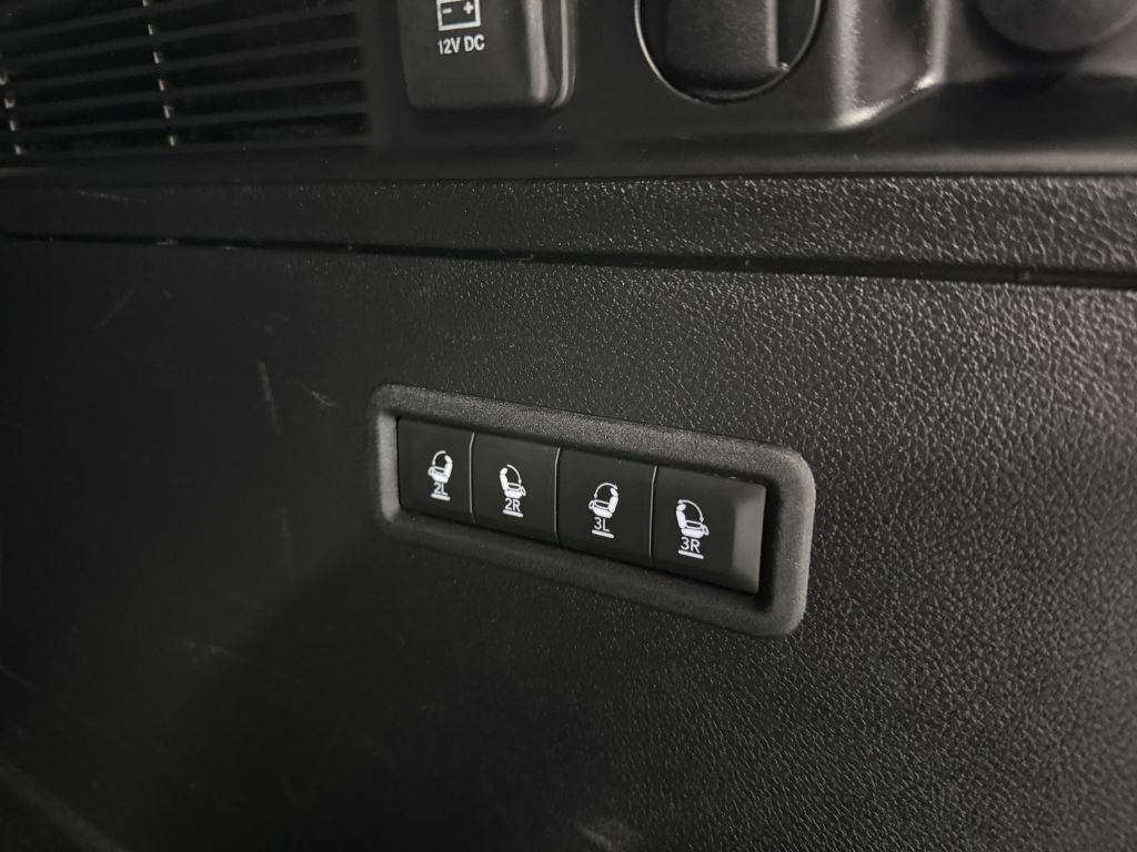 2022 Jeep Wagoneer Iii Image 38