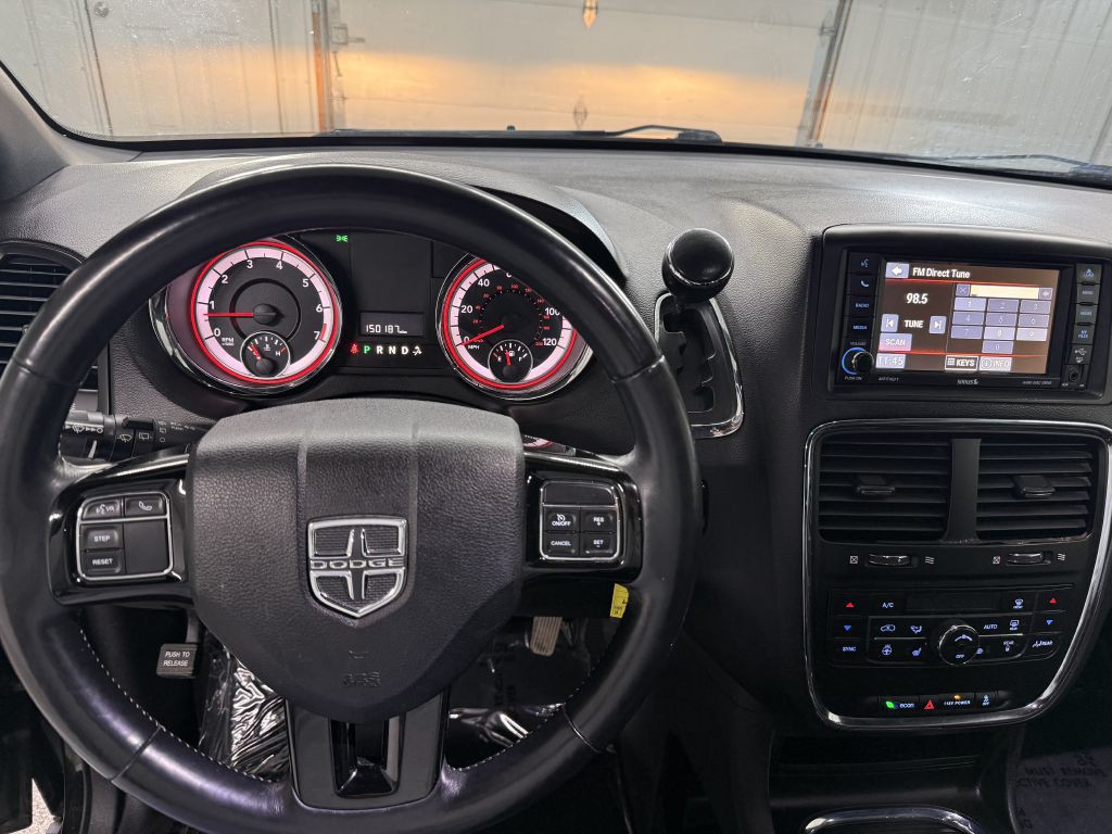 2017 Dodge Grand Caravan Image 12