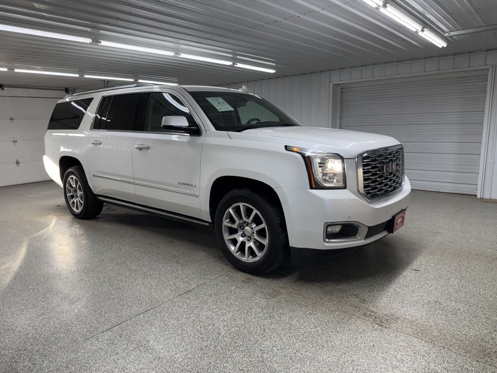 2018 GMC Yukon Image 1