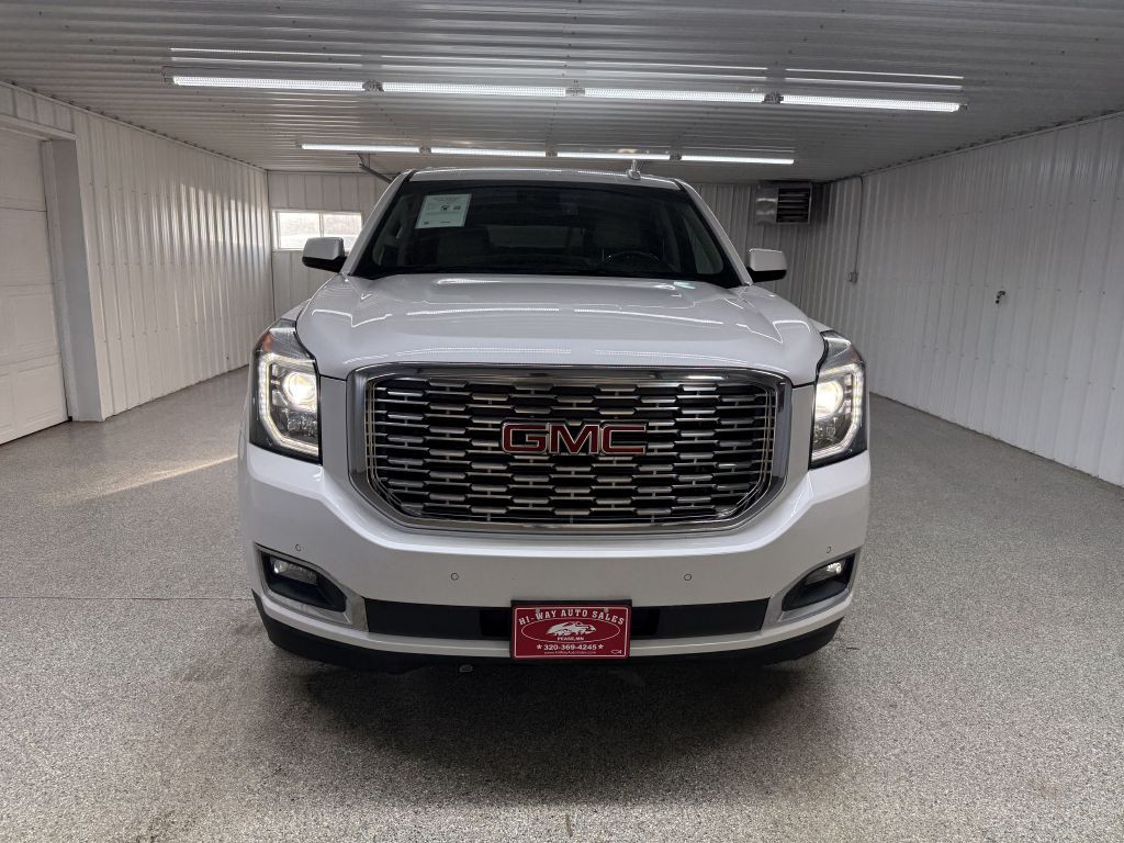 2018 GMC Yukon Image 2