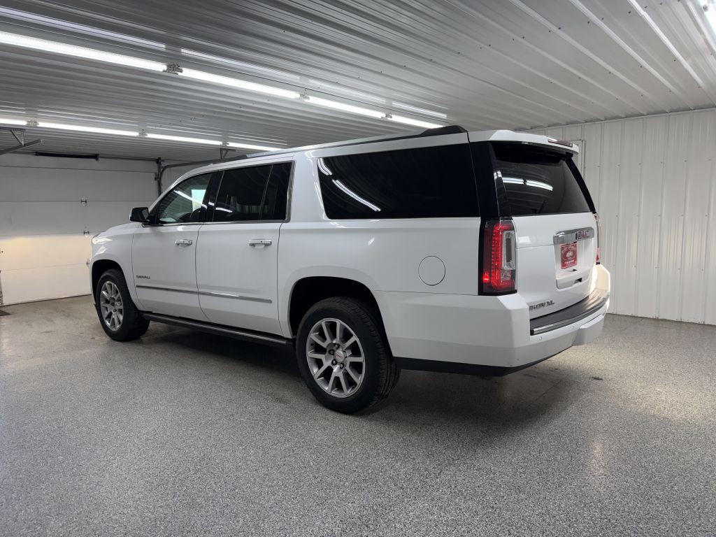 2018 GMC Yukon Image 4