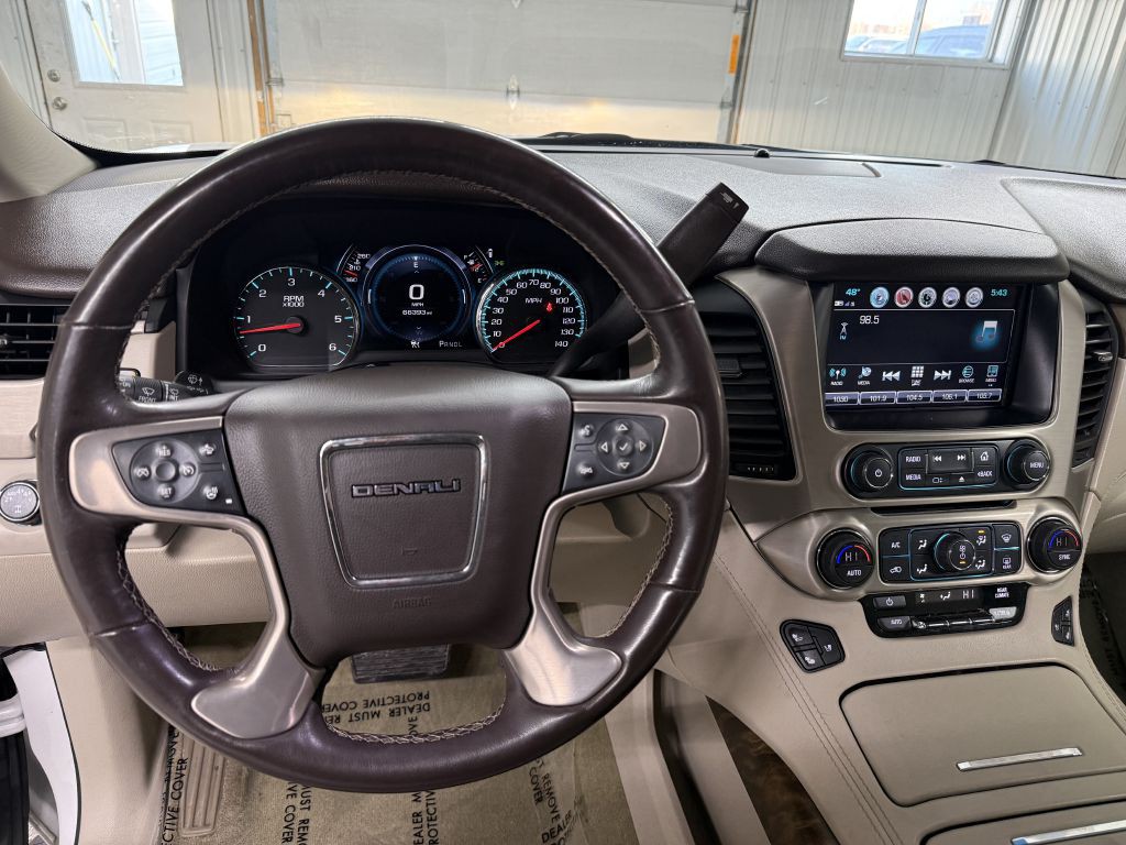 2018 GMC Yukon Image 21